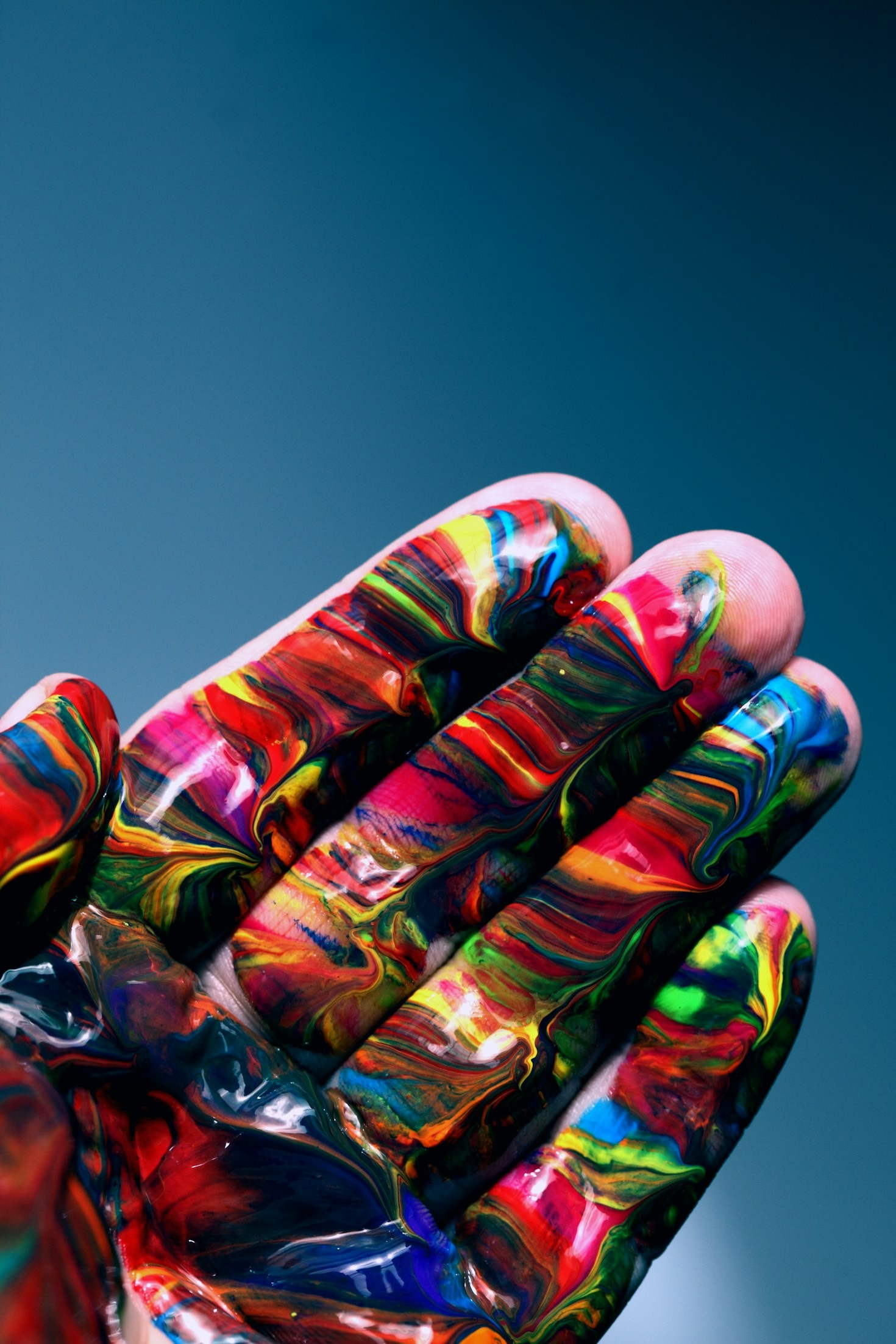 How to Inspire a Love for Art in Children